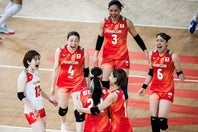 強豪のセルビアに逆転勝ちした女子バレー日本代表。(C)Volleyball World