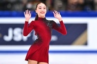23年の全日本選手権、当時13歳で表彰台に立った上薗恋奈。写真：金子拓弥（THE DIGEST写真部）