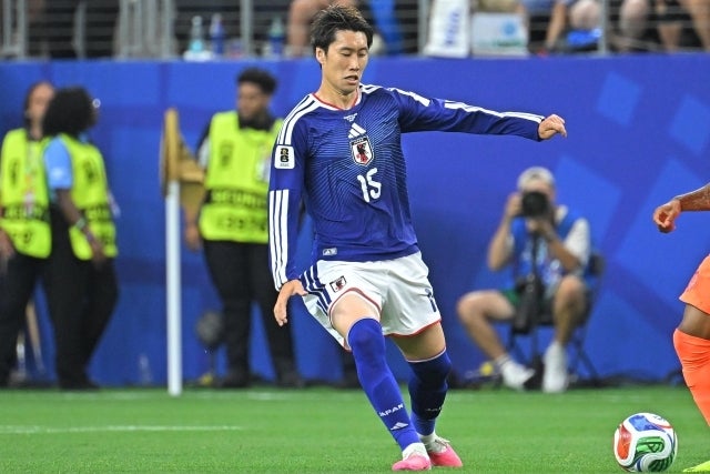 柿谷氏からオランダ戦での守備を高く評価された日本代表の鎌田。写真：金子拓弥（THE DIGEST写真部／JMPA代表撮影）