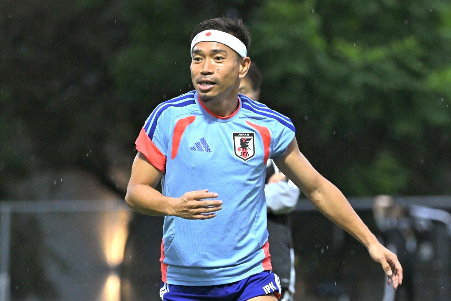  Originals サッカー日本代表 長友佑都選手 美品XL 貴重 いやもう泣きそう」39歳・長友佑都の“94秒の熱弁”が反響拡散「日本代表