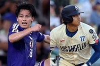 W杯グループステージ第２戦のチュニジア戦を迎えている日本代表。上田の２点目とほぼ同時に大谷が16号ホームランを放った。(C) Getty Images