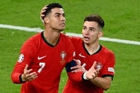 ポルトガル代表FWコンセイソン（右）のC・ロナウド（左）に対するコメントが物議を醸している。(C)Getty Images