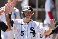 現在20本塁打の村上に球宴のホームランダービー出場を望む声が上がっている。(C) Getty Images