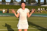 ウインブルドンで四大大会予選に初挑戦した木下。格上選手のトモワをストレートで破り、初戦突破を果たした。写真：内田暁