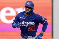 メジャー通算300号本塁打を放ったドジャースのベッツ。(C)Getty Images