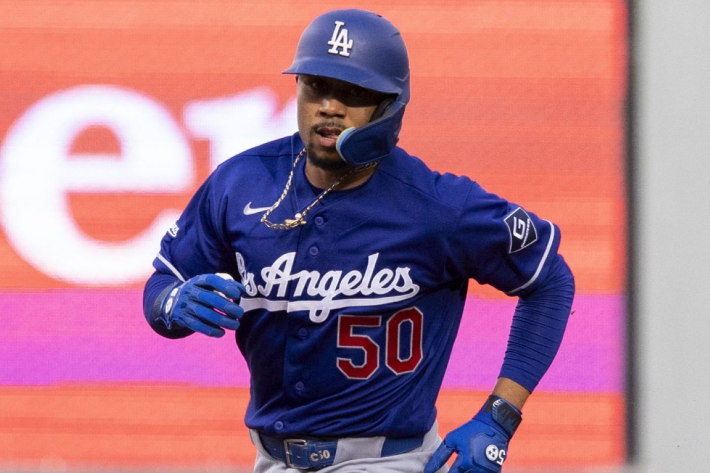 メジャー通算300号本塁打を放ったドジャースのベッツ。(C)Getty Images