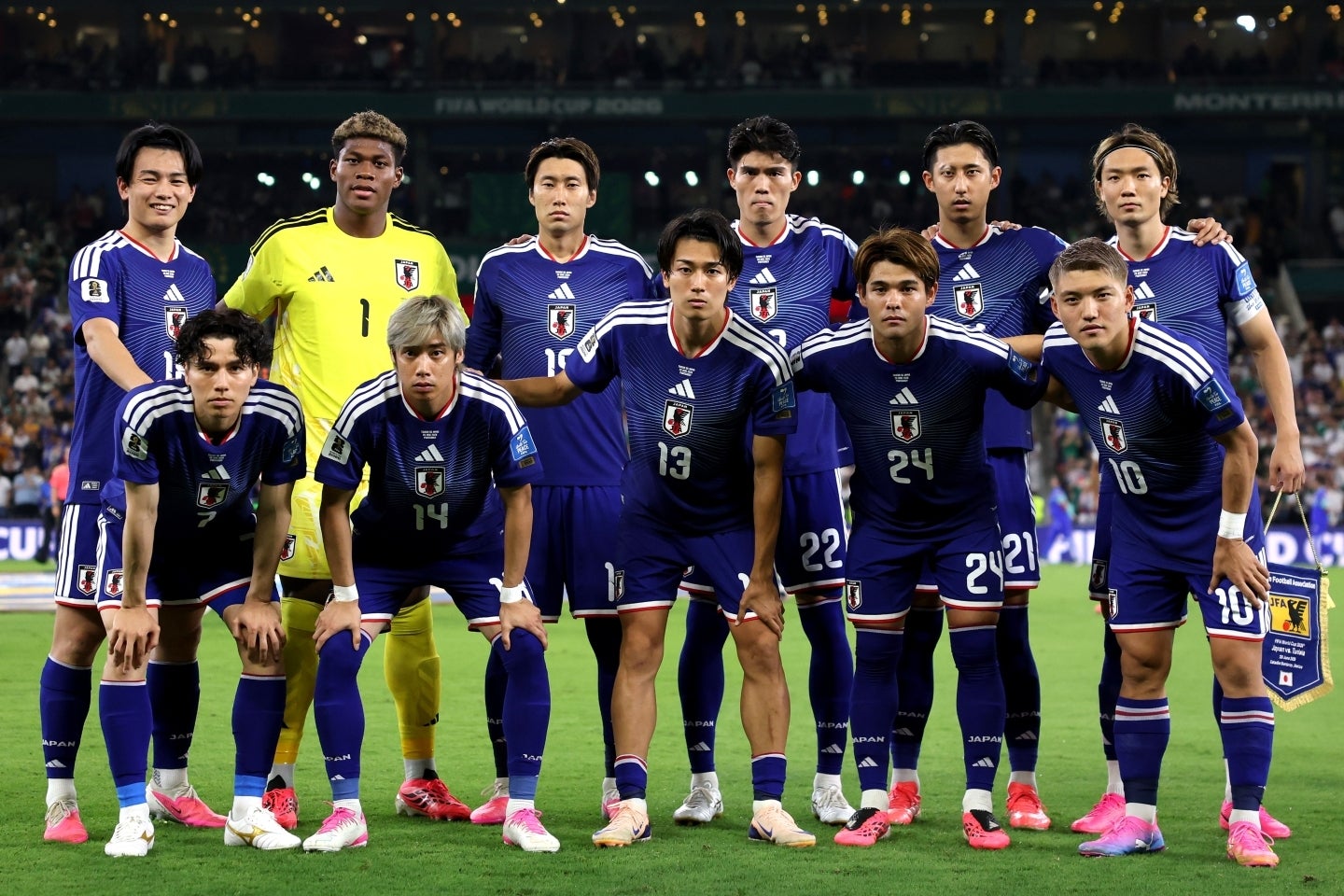 26日にスウェーデンと対戦する日本代表。(C)Getty Images