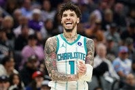 昨季は72試合に出場し、平均20.1点、7.1アシストをマーク。ホーネッツとしては最大の売り時と見てのトレードとなった。(C)Getty Images