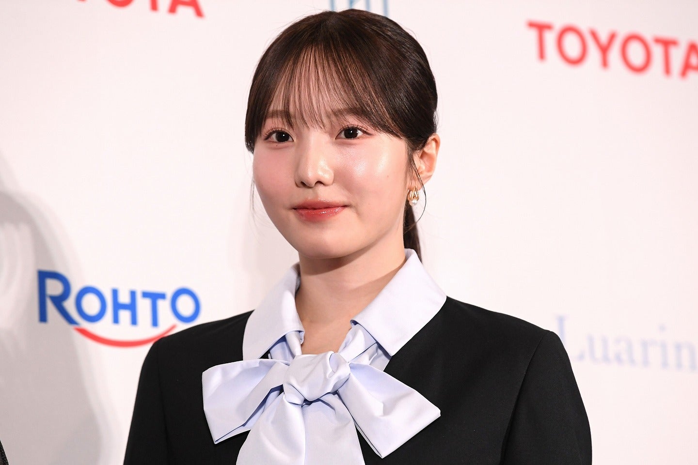 日常ショットを公開した本田。写真：鈴木颯太朗