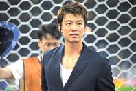 W杯日本代表戦を現地からレポートした俳優の竹内涼真さん。写真：金子拓弥（ THE DIGEST写真部／JMPA代表撮影）