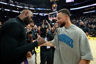 “キング”レブロンと“ゲームチェンジャー”カリーの夢のタッグは実現するのか。(C)Getty Images