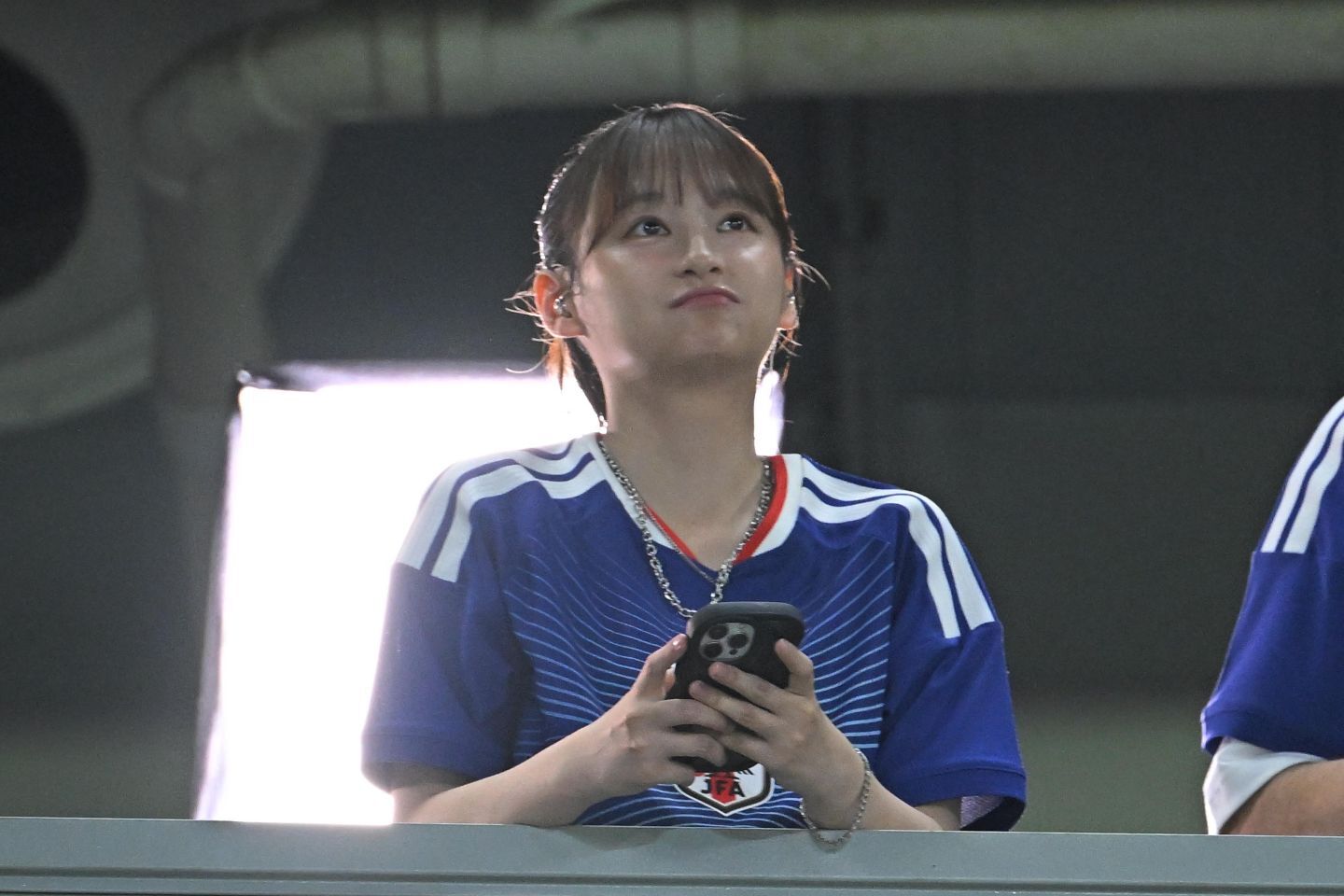 影山優佳さん（写真）が取材活動を通じて懇意となった井桁弘恵さんとのツーショットを公開した。写真：金子拓弥（THE DIGEST写真部／JMPA代表撮影）