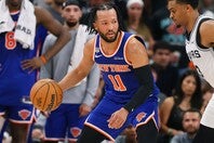 プレーオフ期間中、ブランソンは手術が必要なケガを抱えながらプレーしていたようだ。(C)Getty Images