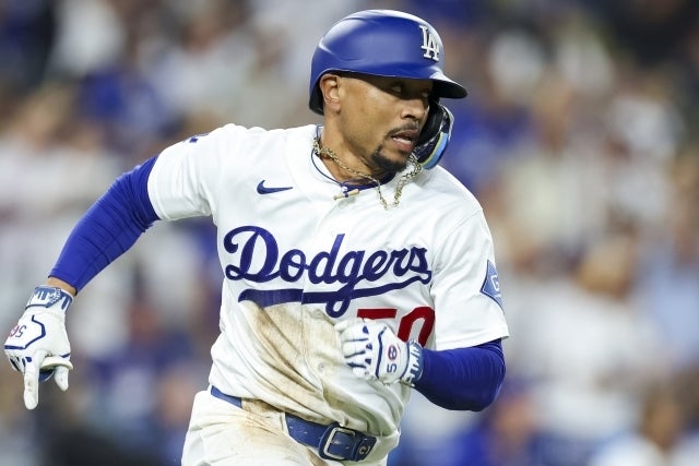 ロッキーズ戦で決勝のタイムリーを放ったドジャースのベッツ。(C)Getty Images