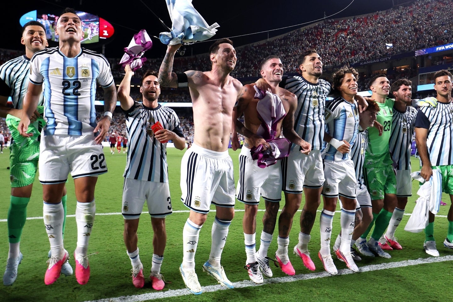 延長で２点を決めたアルゼンチンがスイスに３-１で勝利。準決勝に勝ち上がった。(C)Getty Images