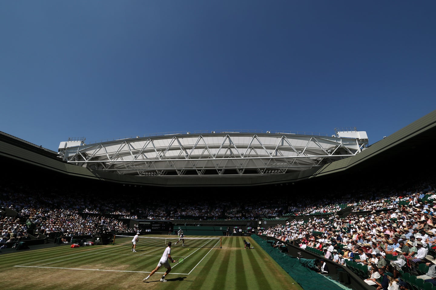 俳優の賀来賢人さんがウインブルドンの会場に現れた。（C）Getty Images