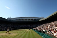 冬季五輪女王のアイリーン・グーがウインブルドンの会場に現れた。（C）Getty Images