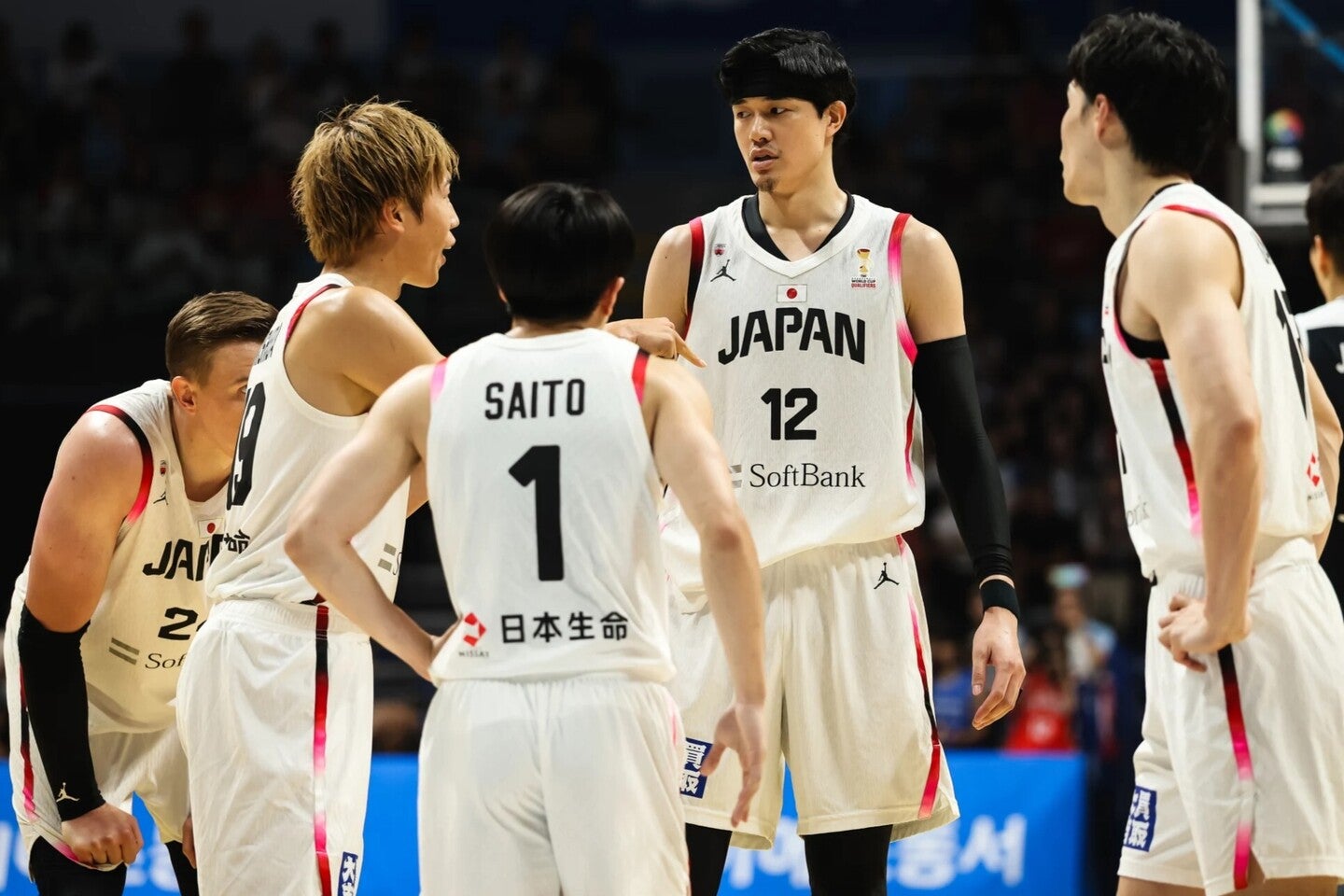 ４勝２敗でアジア１次予選を突破した日本。８月下旬から始まる最終予選を勝ち抜けば、３大会連続のＷ杯出場が決まる。(C)FIBA