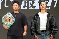 ９月に約10か月ぶりの再戦を行なう（左から）井上と那須川。写真：永島裕基