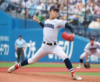 横浜高校の３年生エース、織田翔希。完投勝利で甲子園出場を決めた。写真：スポーツ報知/アフロ