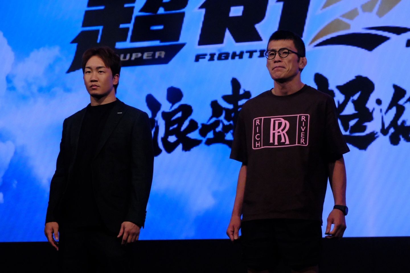 RIZINでの対戦が決まった朝倉未来（左）と青木真也（右）。写真：橋本宗洋