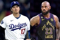 大谷（左）の売り上げランキングを更新したレブロン（右）。(C)Getty Images