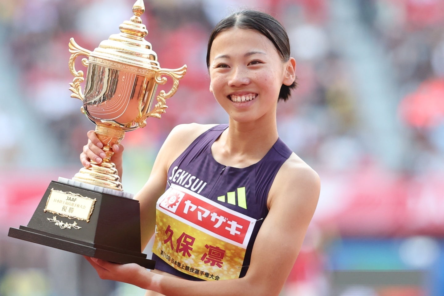 ６月の日本選手権800mで３連覇を飾った18歳の久保凛。写真：滝川敏之