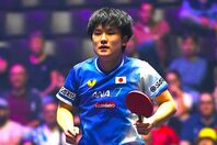 ルブラン兄弟の兄アレクシスを破り４強入りした張本。準決勝では松島と対戦する。(C) Getty Images