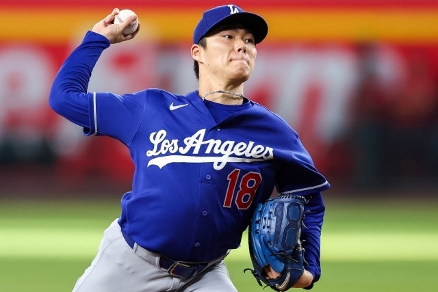 ダイヤモンドバックス戦で先発登板したドジャースの山本。(C)Getty Images