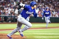 ダイヤモンドバックス戦で決勝適時打を放ったドジャースの大谷。(C)Getty Images
