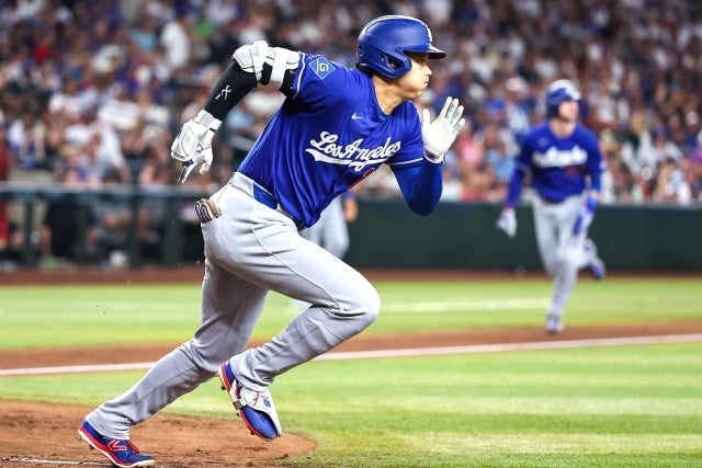 ダイヤモンドバックス戦で決勝適時打を放ったドジャースの大谷。(C)Getty Images