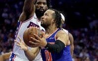 ブランソン率いる王者ニックスは、開幕戦でシクサーズと対戦する。(C)Getty Images