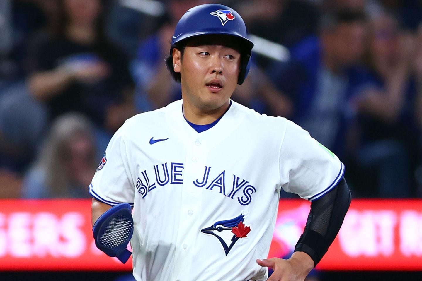 ８回に勝ち越し打を放ち、逆転劇の立役者となったブルージェイズの岡本。(C)Getty Images