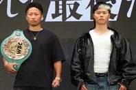 ９月に再戦を迎える（左から）井上と那須川。写真：永島裕基