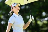 プライベートの可憐な姿を披露したセキ。SNSフォロワー数は10万を数える。(C)Getty Images