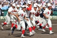 夏の甲子園を５年ぶりに制した智弁和歌山。写真：梅月智史（THE DIGEST写真部）