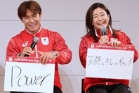 アジア大会前のイベントに登場した（左から）SHIGEKIXとAYANE。写真：梅月智史（THE DIGEST写真部）