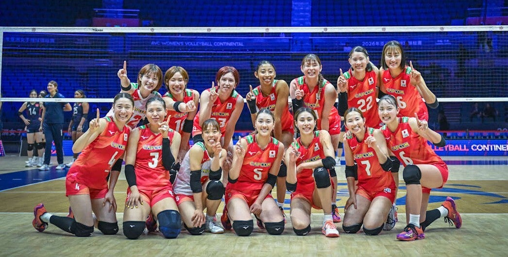 日本は香港との初戦をストレート勝ちした。(C)Volleyball World