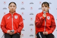 アジア大会前のイベントに登場した（左から）岸と杉原。写真：梅月智史（THE DIGEST写真部）