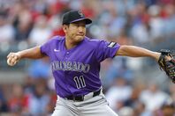 今季８敗目を喫した菅野。６失点で５回途中でマウンドを降りた。(C) Getty Images
