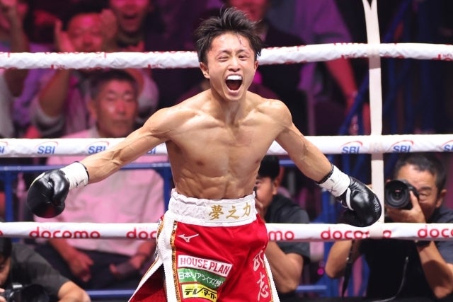 初めての世界戦の舞台で強烈な戦いを披露した石井。写真：永島裕基