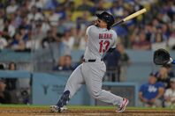 山本からメジャー初本塁打を放ったベルナル。(C) Getty Images