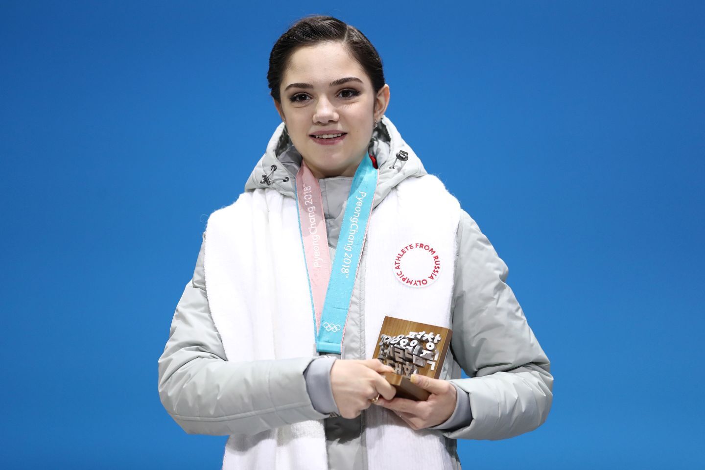 平昌五輪で銀メダルを獲得したメドベージェワがダンサー兼振付師の男性と結婚。(C) Getty Images