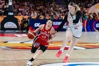 日本は開催国ドイツに完敗。グループＡは全チームが１勝１敗で並んだ。(C)FIBA