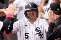 村上が日本人選手として４人目の30号本塁打に到達した。(C) Getty Images