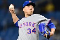 ６度のセーブ機会をすべて成功させているメッツの千賀。(C)Getty Images