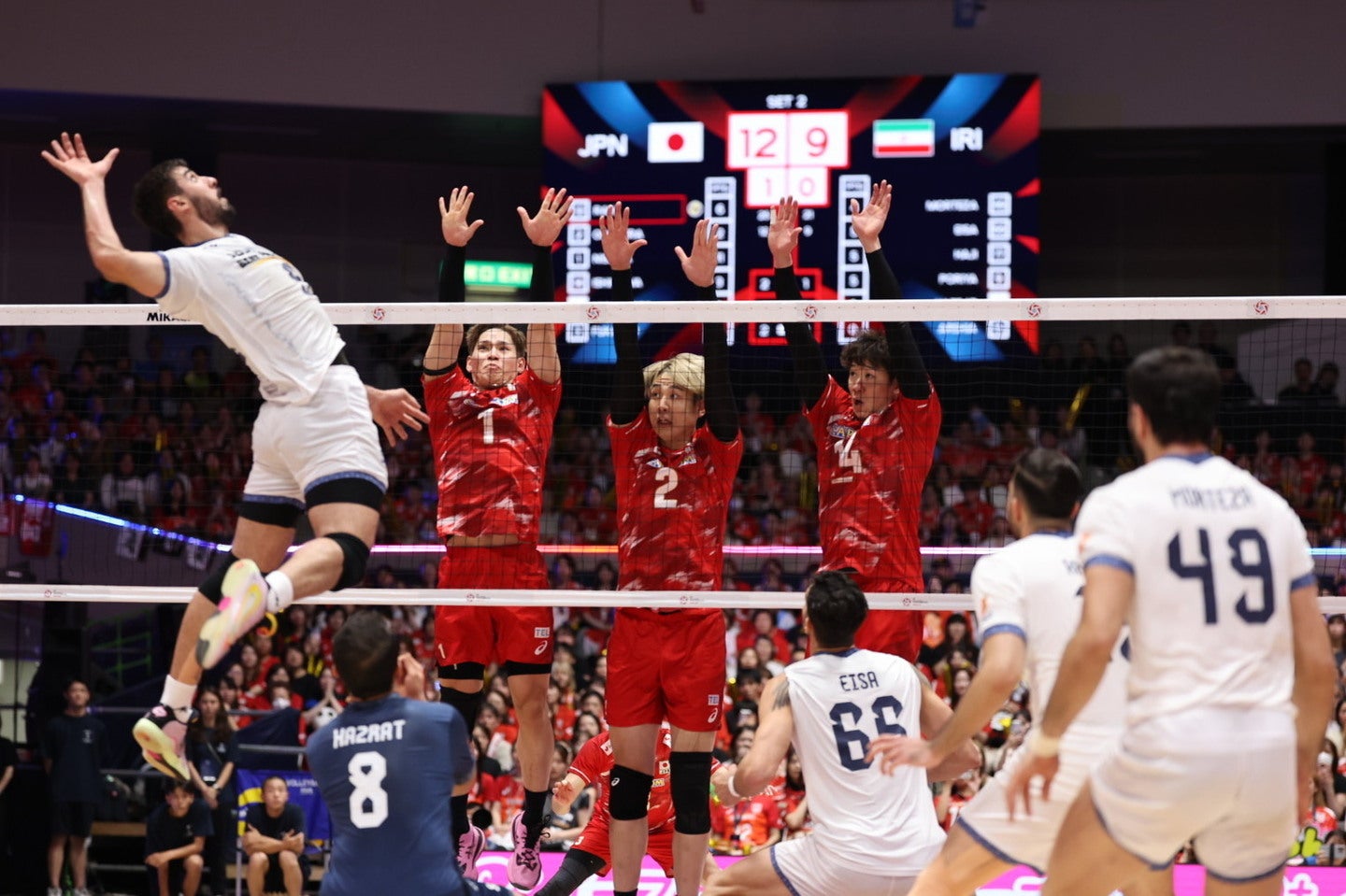 日本がイランを３ー０で撃破し、ロサンゼルス五輪出場を決めた。写真：梅月智史（THEDIGEST写真部）