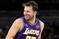 ドンチッチは単独エースとしてレイカーズをウエスト上位に導けるか。(C)Getty Images