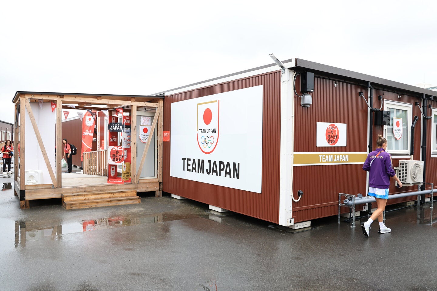 各国から不満の声が上がっているアジア大会のコンテナ宿舎。写真：アフロスポーツ