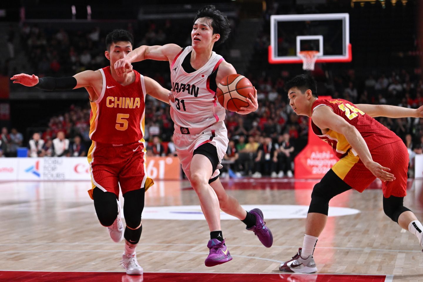 準決勝では、日本が中国を圧倒。20日の決勝にコマを進めた。(C) Getty Images